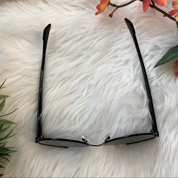 2/$30 🆕 Cat Eye Black Frame Sunglasses - Picture 8 of 8